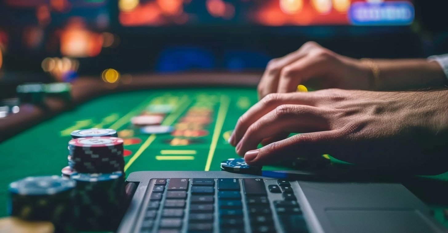 Tournois de Poker en Ligne avec Gros Jackpots : Comment Maximiser vos Chances de Succès